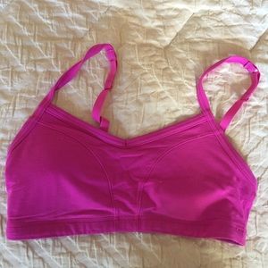 Lucy yoga bra